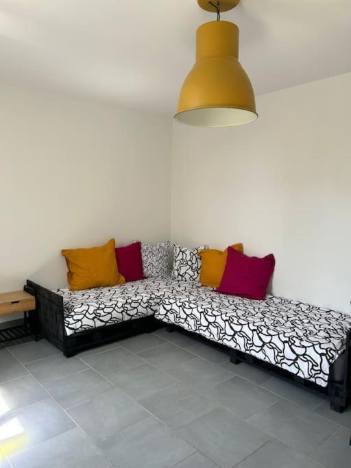 T2 Maison Entre Calme & Ville La Riche Luaran gambar